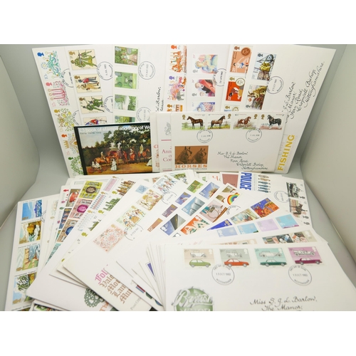 840 - A collection of 1970s and 80s first day covers (59)