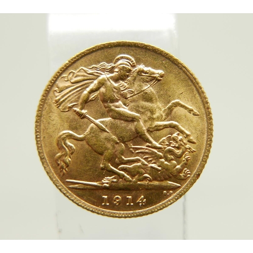 916 - A 1914 gold half sovereign