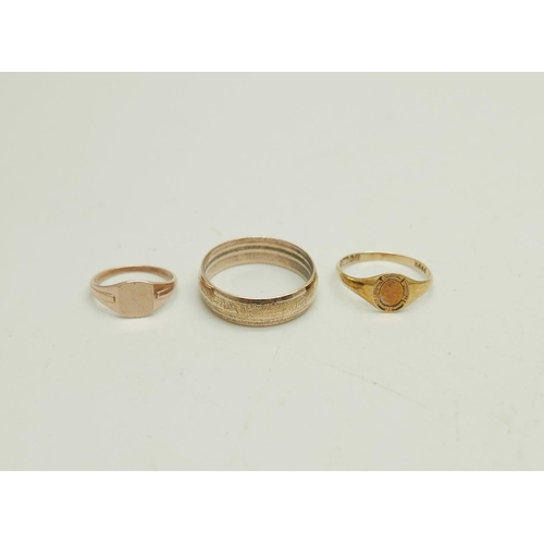 989 - Two 9ct gold signet rings, 1.8g total, size E and K, together with a rolled gold ring