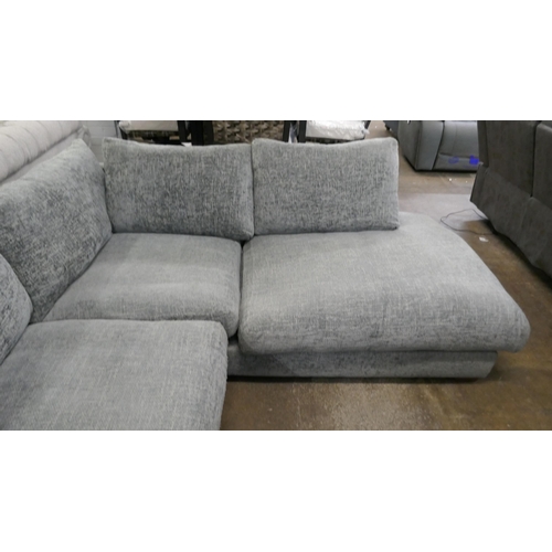 1443 - A grey Kaiser left hand facing corner sofa - worn