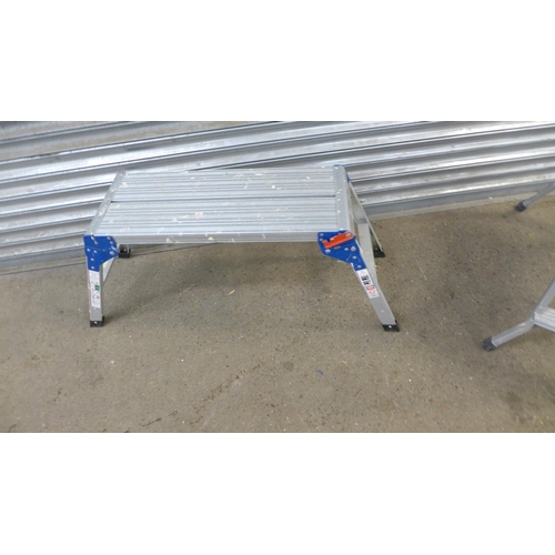 2200 - An aluminium 480mm height folding hop up work platform and an aluminium 600mm height folding 3 rung ... 