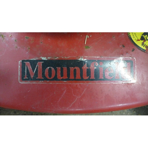 2254 - A Mountfield petrol driven lawn mower with a Honda auto choke system high performance petrol engine ... 