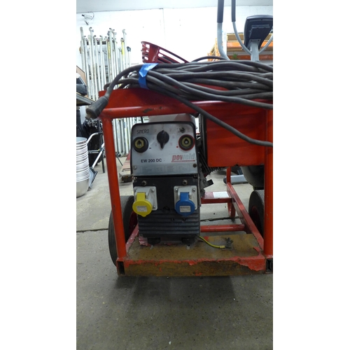 2270 - A petrol welder with 60ft earth cable, 64ft work cable, 16 amp, 110v outlet