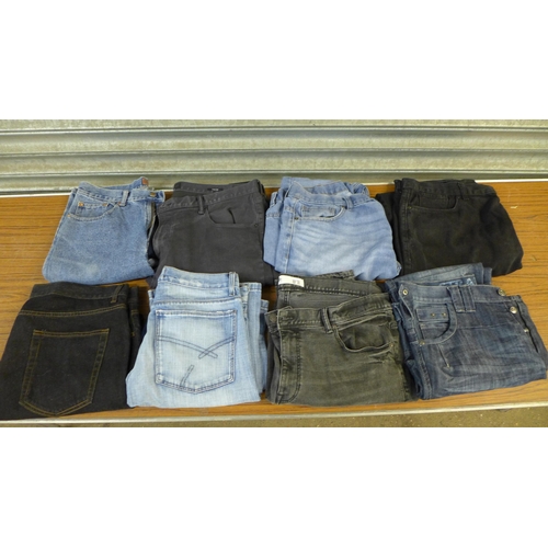 2356 - A box of approx 20 pairs of assorted jeans in assorted sizes