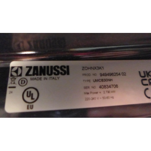 3029 - Zanussi Single Multifunction Oven - Scratched Handle, Model: ZOHNX3K1 Original RRP £265.83 inc. vat ... 