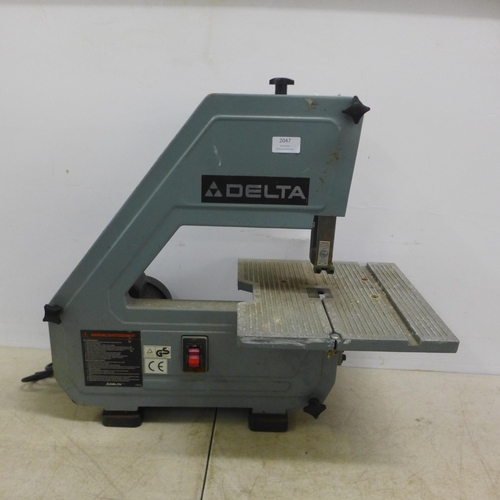 2047 - Delta 240V band saw no blade (W)