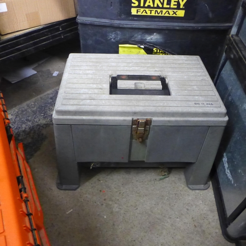 2050 - A selection of 8 tool boxes and storage boxes  including two Stanley mobile tool chests, a Stanley 1... 