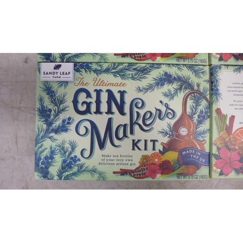 2073 - Six Sandy Leaf Farm Gin Makers kits