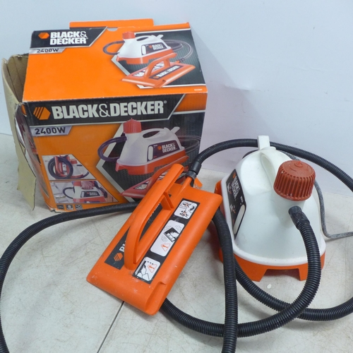 2079 - A Black and Decker KX3300T-GB steam wallpaper stripper with box