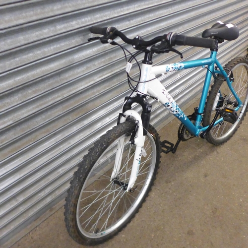 2180 - An Apollo Twilight aluminium framed front suspension hardtail ladies mountain bike