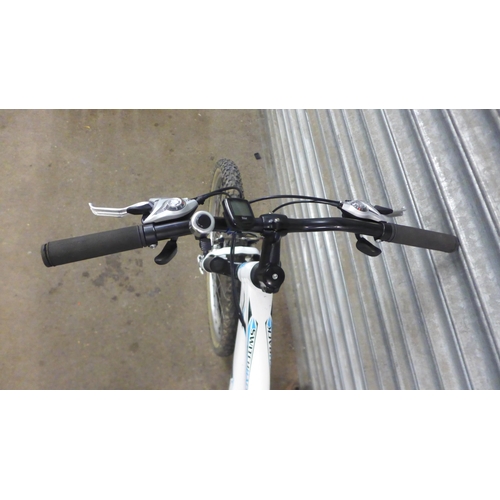 2182 - A Mongoose Switchback Sport aluminium framed front suspension hardtail mountain bike