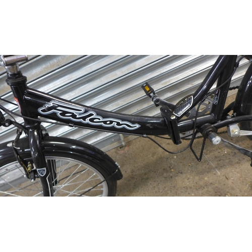 2187 - A Falcon Foldaway folding City bike