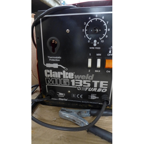 2398 - A Clarke CBM250SS 230 electric rotor pump (7791), a Clarke Weld (MIG135TE230) mig welder (7795) and ... 