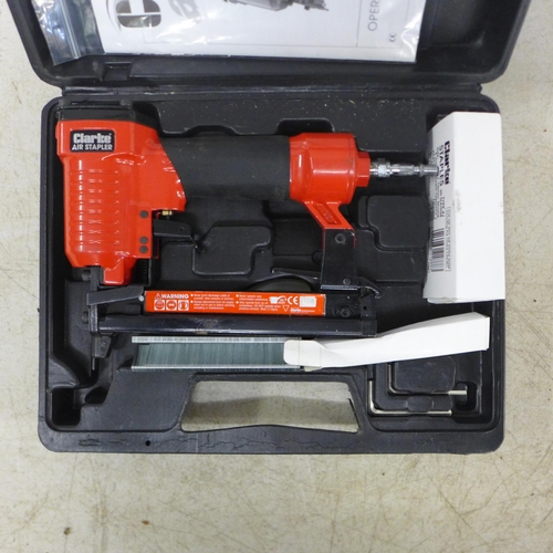 2008 - A Clarke Air CSG3KC air powered nailer/stapler, in case