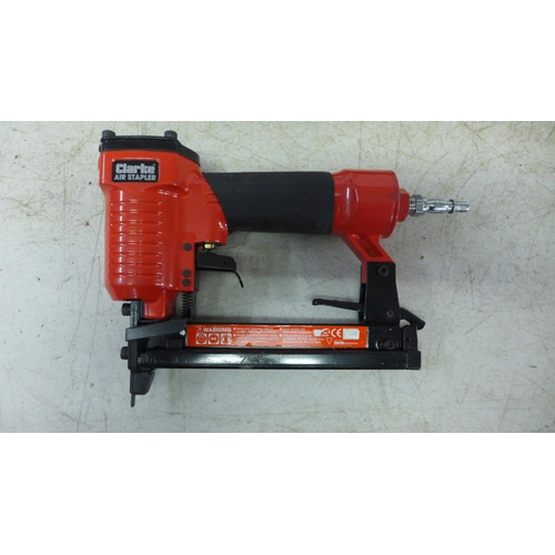 2008 - A Clarke Air CSG3KC air powered nailer/stapler, in case