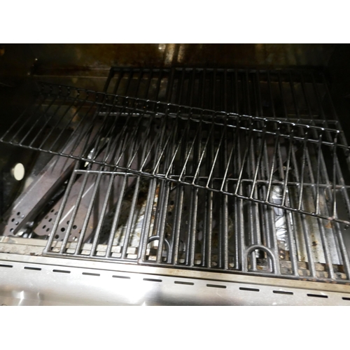 1557 - Nexgrill 3 Burner BBQ Gas Grill, Original RRP £291.66 + VAT (4202-24) *This lot is subject to VAT