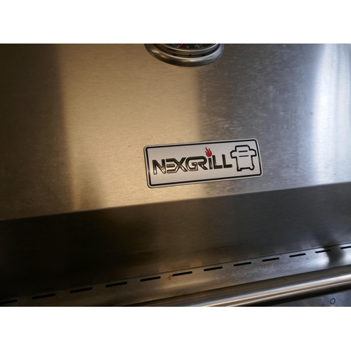 1570 - Nexgrill 3 Burner BBQ Gas Grill, Original RRP £291.66 + VAT (4202-25) *This lot is subject to VAT