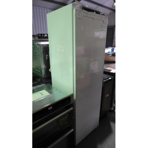 3151 - AEG Integrated Tower Fridge - model: SKE818E1DC, H1769xW556xD549 Original RRP £832.5 inc. vat (446-1... 