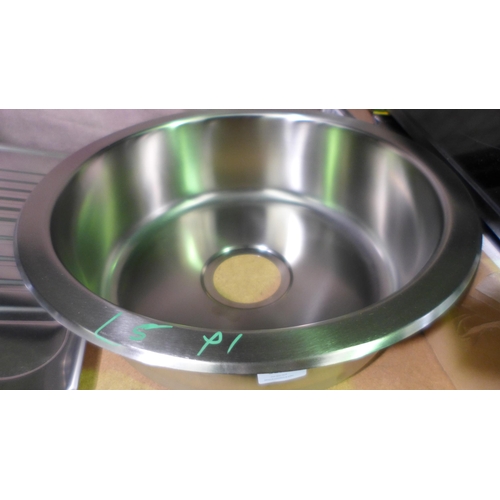 3174 - 450mm Installation Round Stainless Steel Sink Original RRP £25 inc. vat (446-5) * This lot is subjec... 