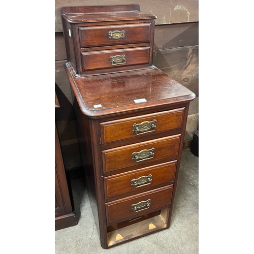 152 - An Edward VII mahogany pedestal chest (missing one drawer)