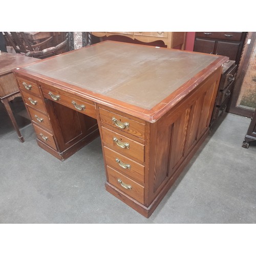 111 - A Victorian pitch pine partners desk