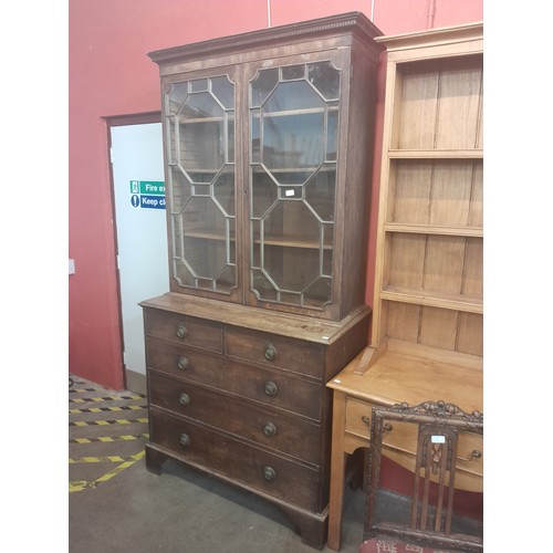 117 - A George III mahogany bookcase