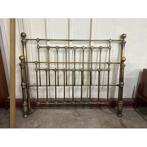 307B - A brass effect bed frame