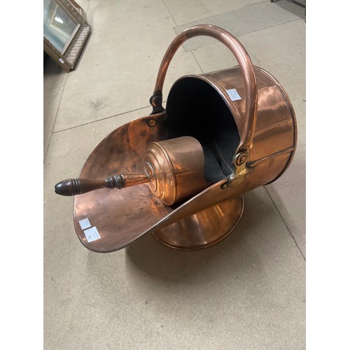 285 - A Victorian copper coal scuttle