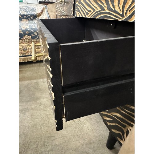 1358 - A six drawer chest with zebra design