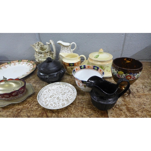 1039 - Two boxes of ceramics and plated ware including a set of Continental  majolica saucers and side plat... 