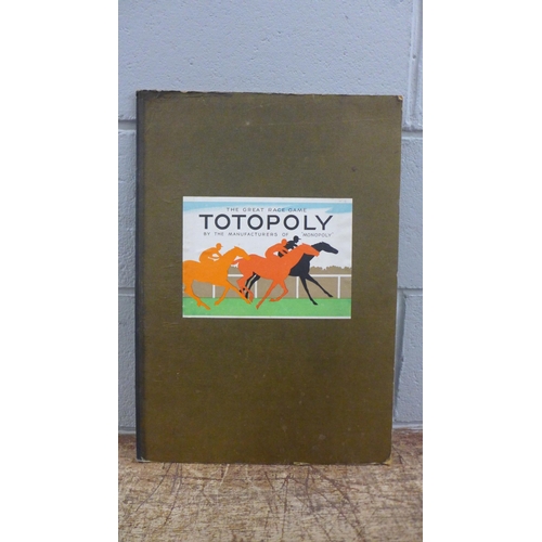 1040 - Vintage board games including Totopoly and Escaldo **PLEASE NOTE THIS LOT IS NOT ELIGIBLE FOR IN-HOU... 