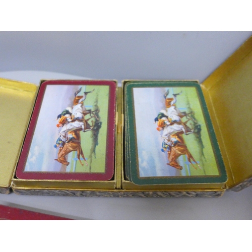 610 - A collection of vintage playing cards