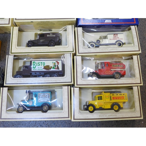 718 - Eight Days Gone model vehicles, boxed, a Tetley Lledo promotional car, Corgi Classics model and five... 