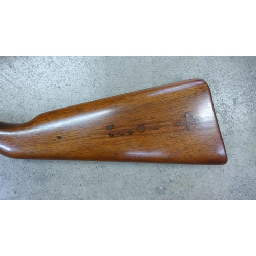 785 - A pre WWI air rifle, S27971 stamped serial number