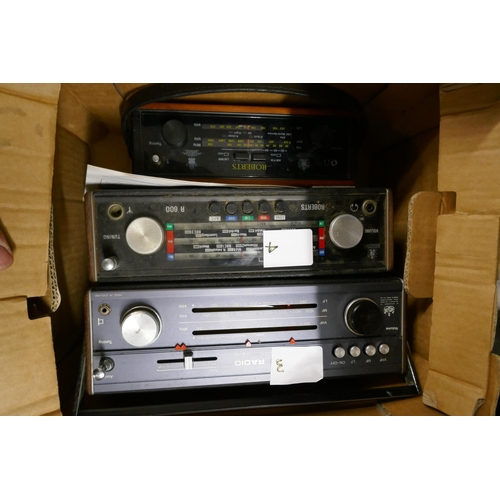 2108 - Three Roberts radios including R600