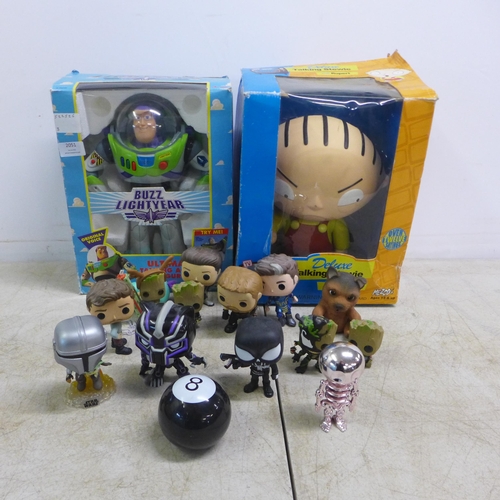 2051 - A Buzz Lightyear Ultimate talking action figure, a Family Guy Deluxe Talking Stewie and a quantity o... 