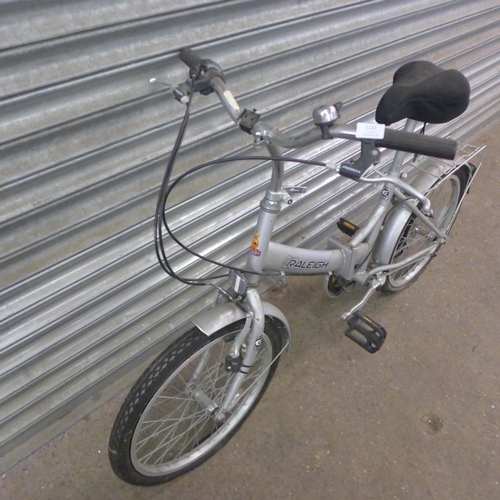 2151 - A Raleigh Eclipse folding bike