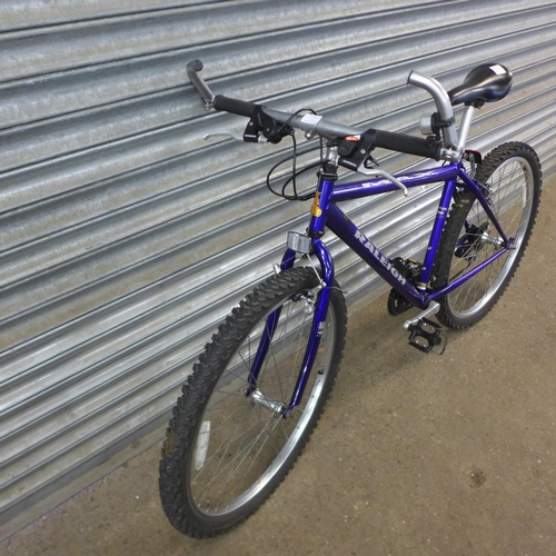 2153 - A Raleigh Max chrome alloy framed mountain bike