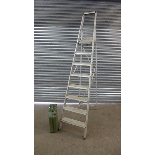 2163 - An 8 rung aluminium step ladder and a steel jerry can