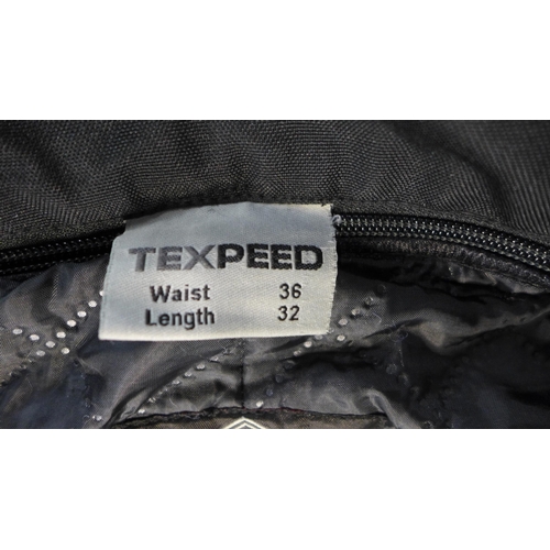 2244 - A pair of Texspeed motorcycle trousers 36 waist - 32 length