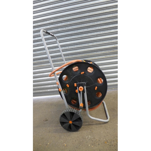 2281 - A Claber hose pipe and reel