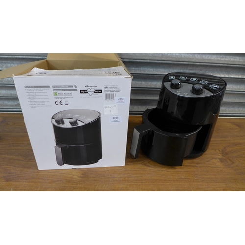 2283 - A Wilko 2.5 litre air fryer