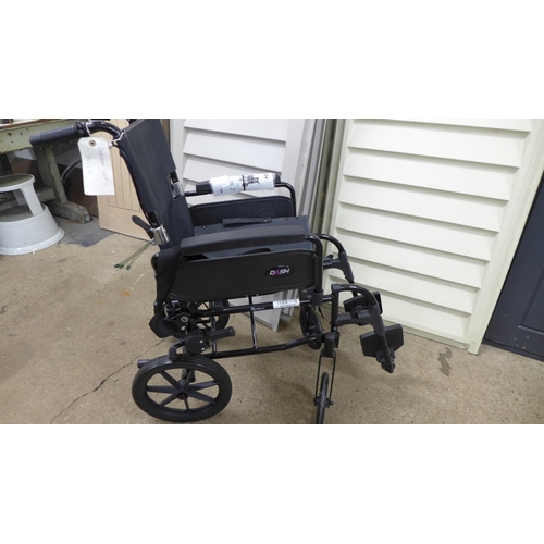 2319 - A Dash Lite attendant wheelchair and a days 3 wheel walking assistant