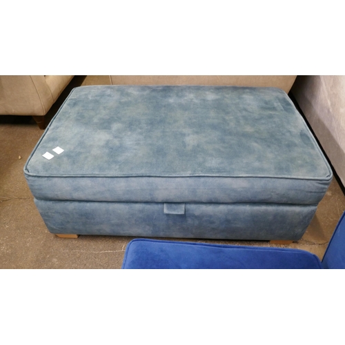 1442 - Turquoise velvet footstool