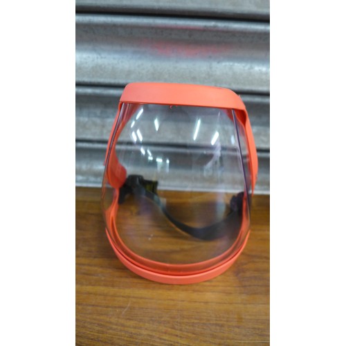 2243 - 8 anti fog protective full face shields - unused