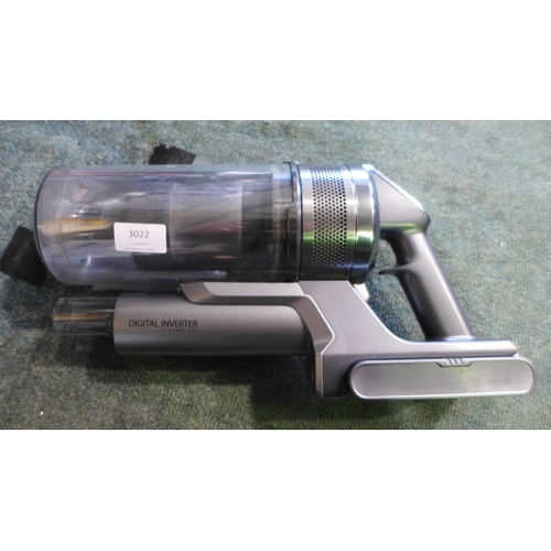 3022 - Samsung Jet 75 Series Vacuum Cleaner With Battery/ No Charger   - This lot requires a UK adaptor    ... 