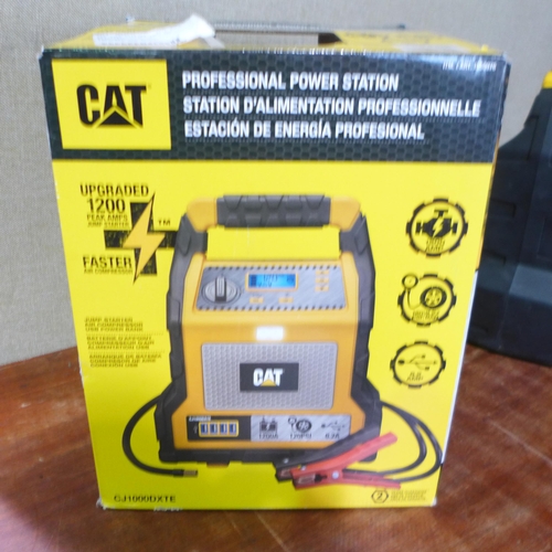 3037 - Cat Jump Starter 1200 Amp   - This lot requires a UK adaptor     (327-683 )  * This lot is subject t... 