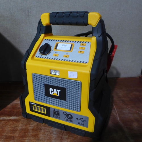 3038 - Cat Jump Starter 1200 Amp   - This lot requires a UK adaptor     (327-684 )  * This lot is subject t... 