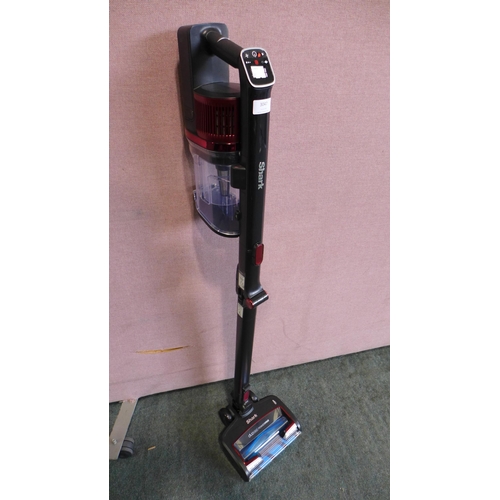 3047 - Shark Cordless Stick Vacuum Cleaner With Battery   - This lot requires a UK adaptor      (327-669 ) ... 