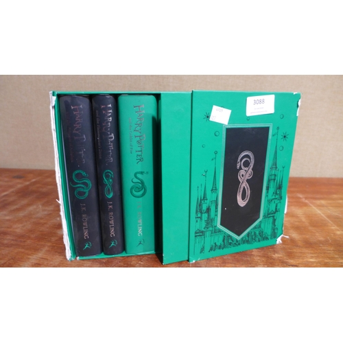 3088 - Harry Potter Slytherin House Book Set     (327-227 )  * This lot is subject to VAT